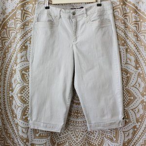 Gloria Vanderbilt Capri Crop Jeans